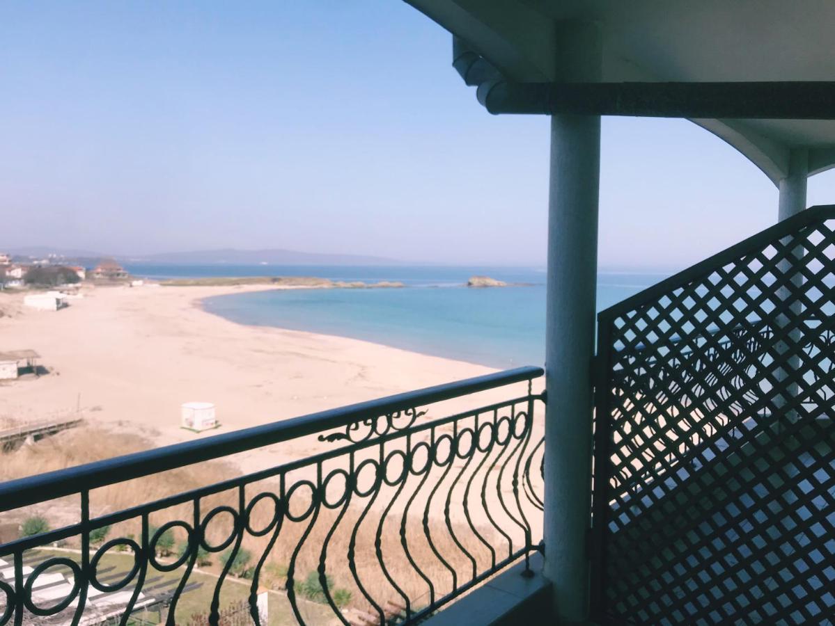 First Line Apartments Argo -Studio Room Front Sea View Лозенец Екстериор снимка