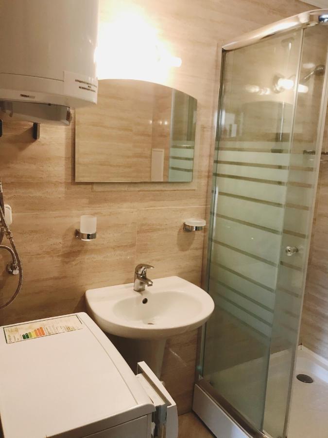 First Line Apartments Argo -Studio Room Front Sea View Лозенец Екстериор снимка